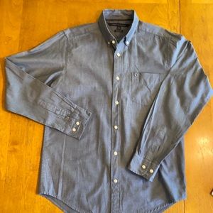 Tommy Hilfiger Mens Classic Fit Button Down Small
